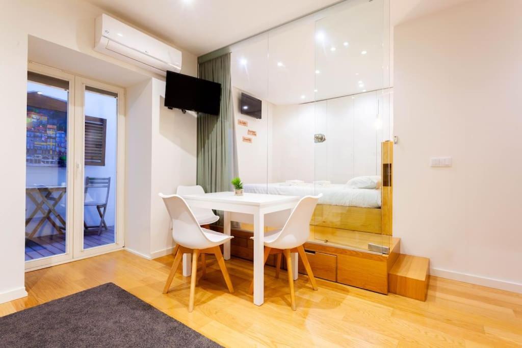 Cozy Apartment In The Center Of Porto Eksteriør bilde